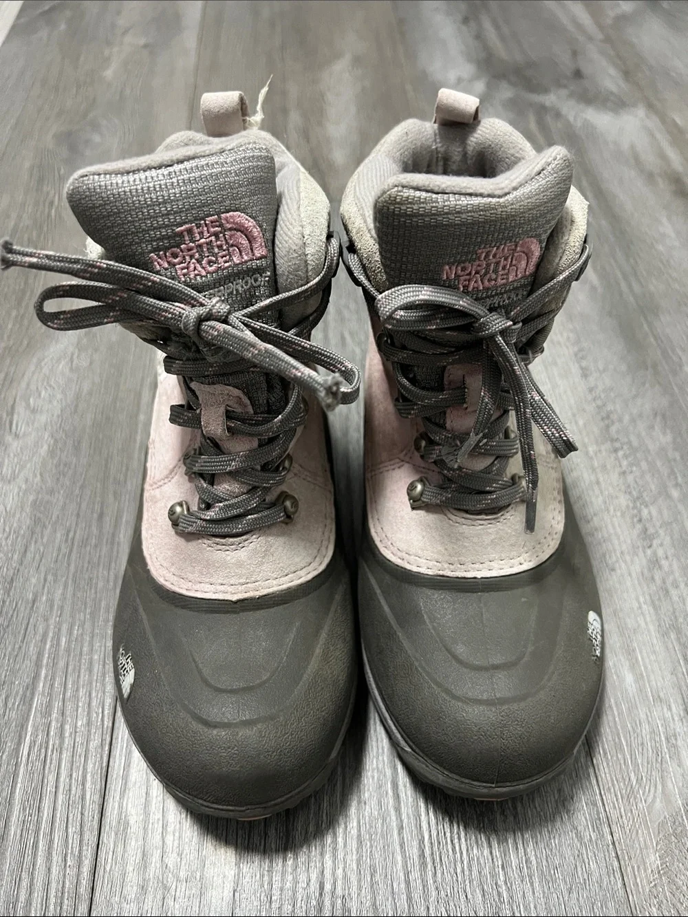 The NorthFace heatshield optimal technology  200  insulation snow boots/ size 1